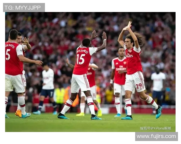 友谊赛精彩瞬间拜仁凭补时进球小胜波尔图引发全场欢呼