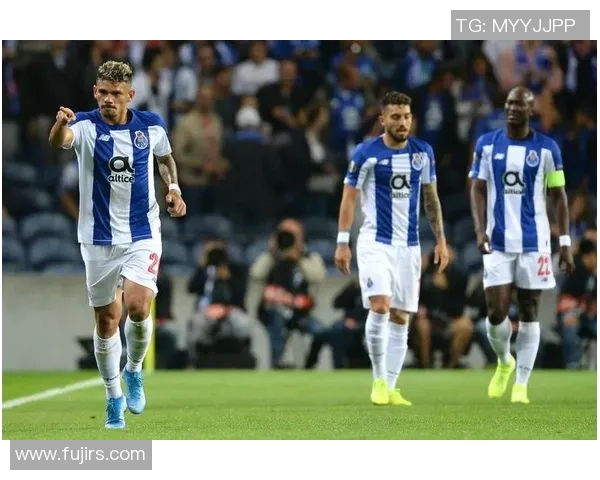 中超精彩对决本菲卡与马竞握手言和神奇扑救引发全场热烈反响