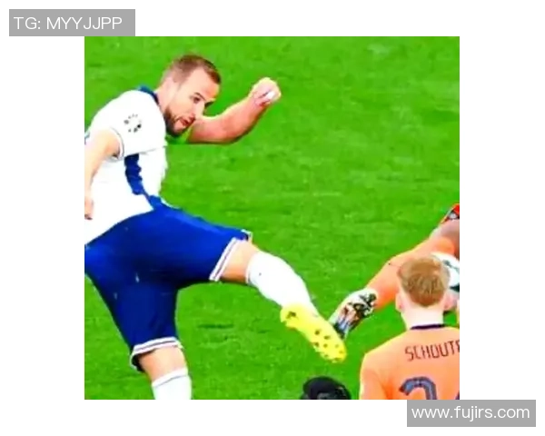 热刺与皇马友谊赛平局争议判罚引发全场热议与激情瞬间